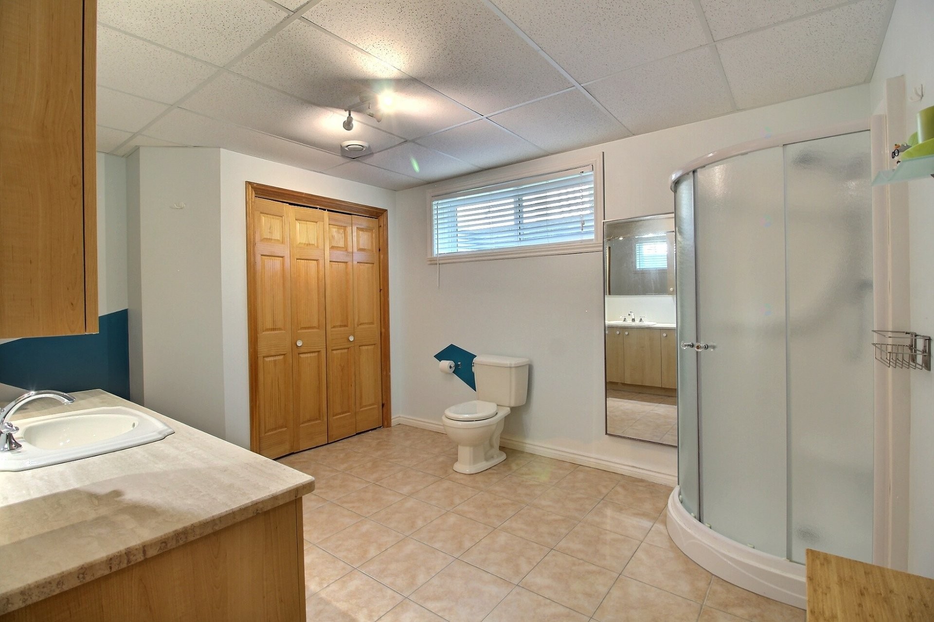 









762


Rue Genest

,
Magog,




QC
J1X4Y7

