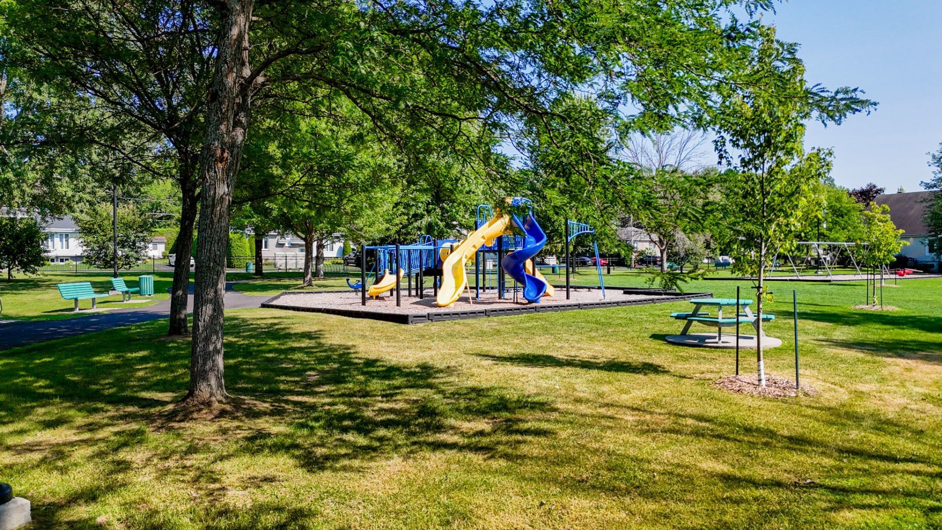 









762


Rue Genest

,
Magog,




QC
J1X4Y7

