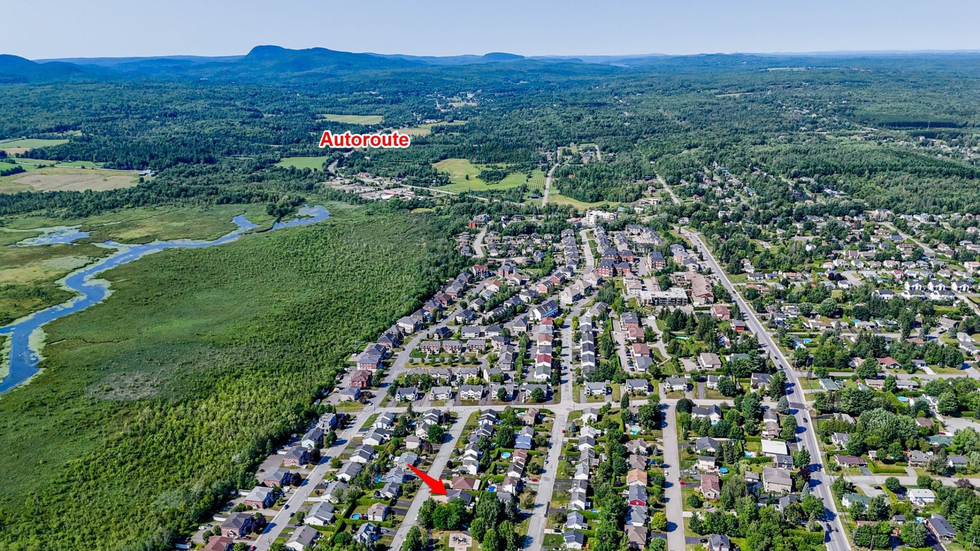 









762


Rue Genest

,
Magog,




QC
J1X4Y7

