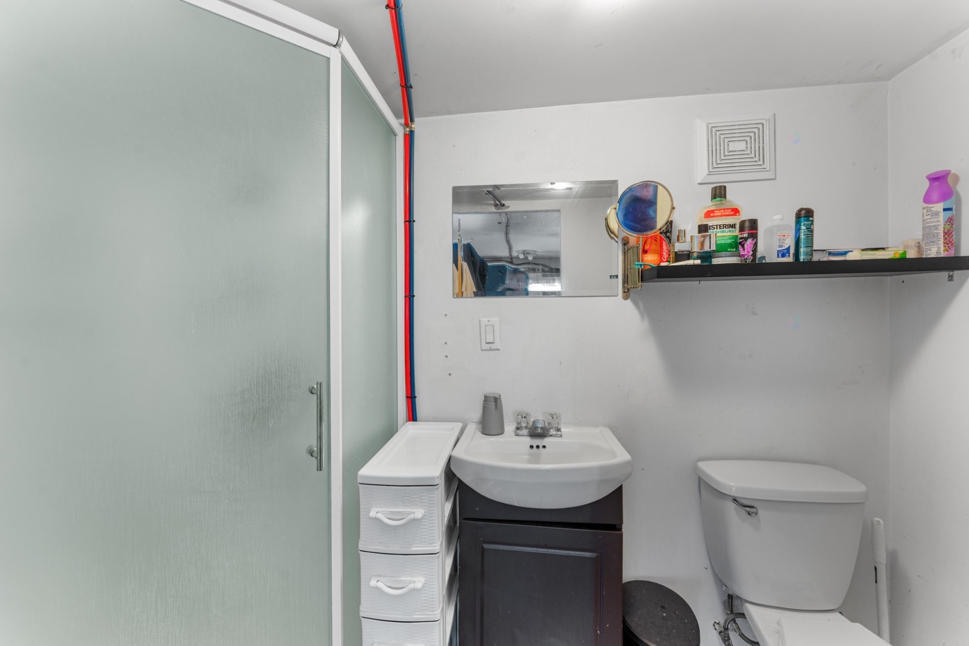 









7


35e Avenue E.

,
Blainville,




QC
J7C1J5

