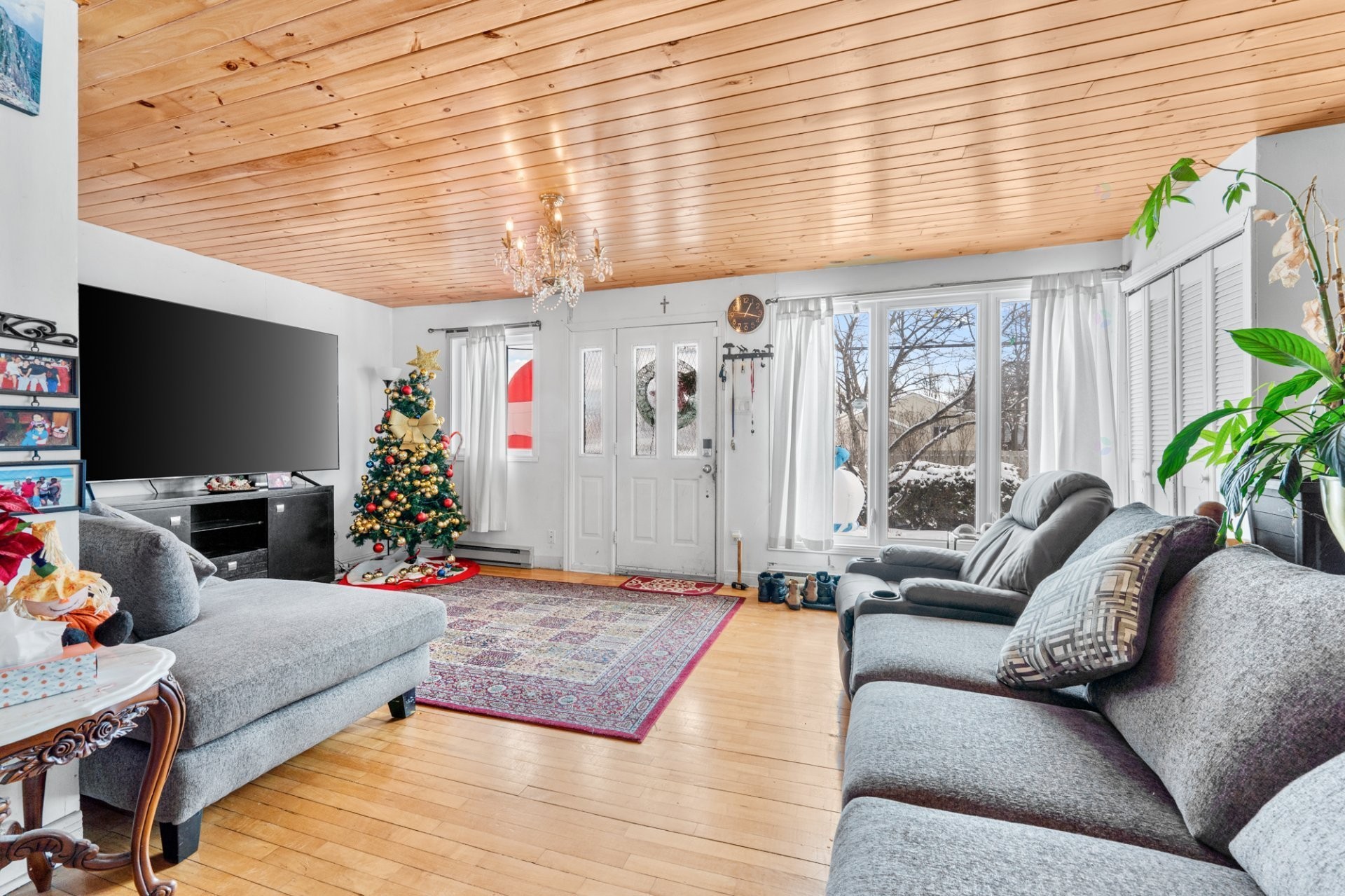 









7


35e Avenue E.

,
Blainville,




QC
J7C1J5

