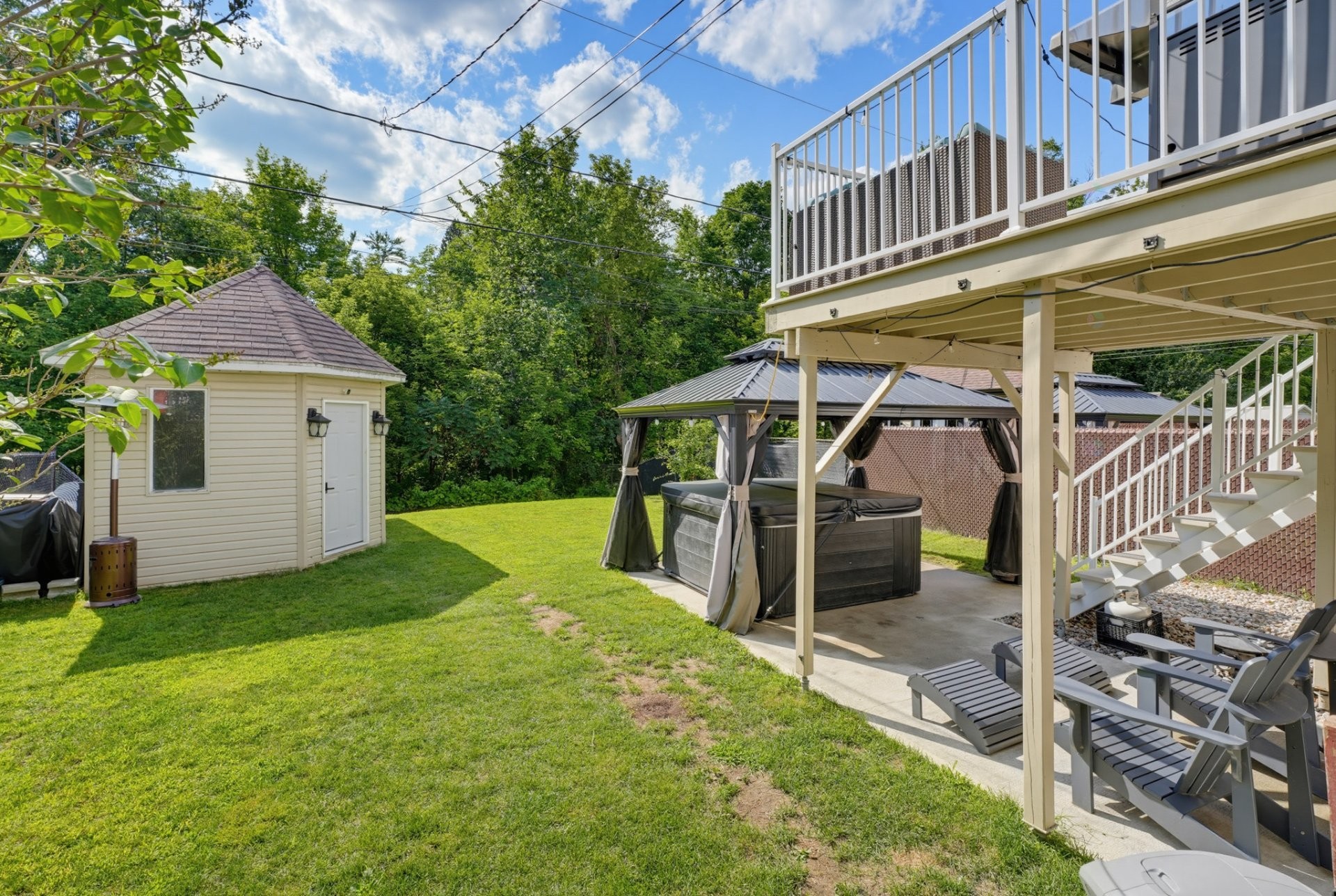 









320


Rue de Chalifoux

,
Gatineau (Gatineau),




QC
J8R2Y6


