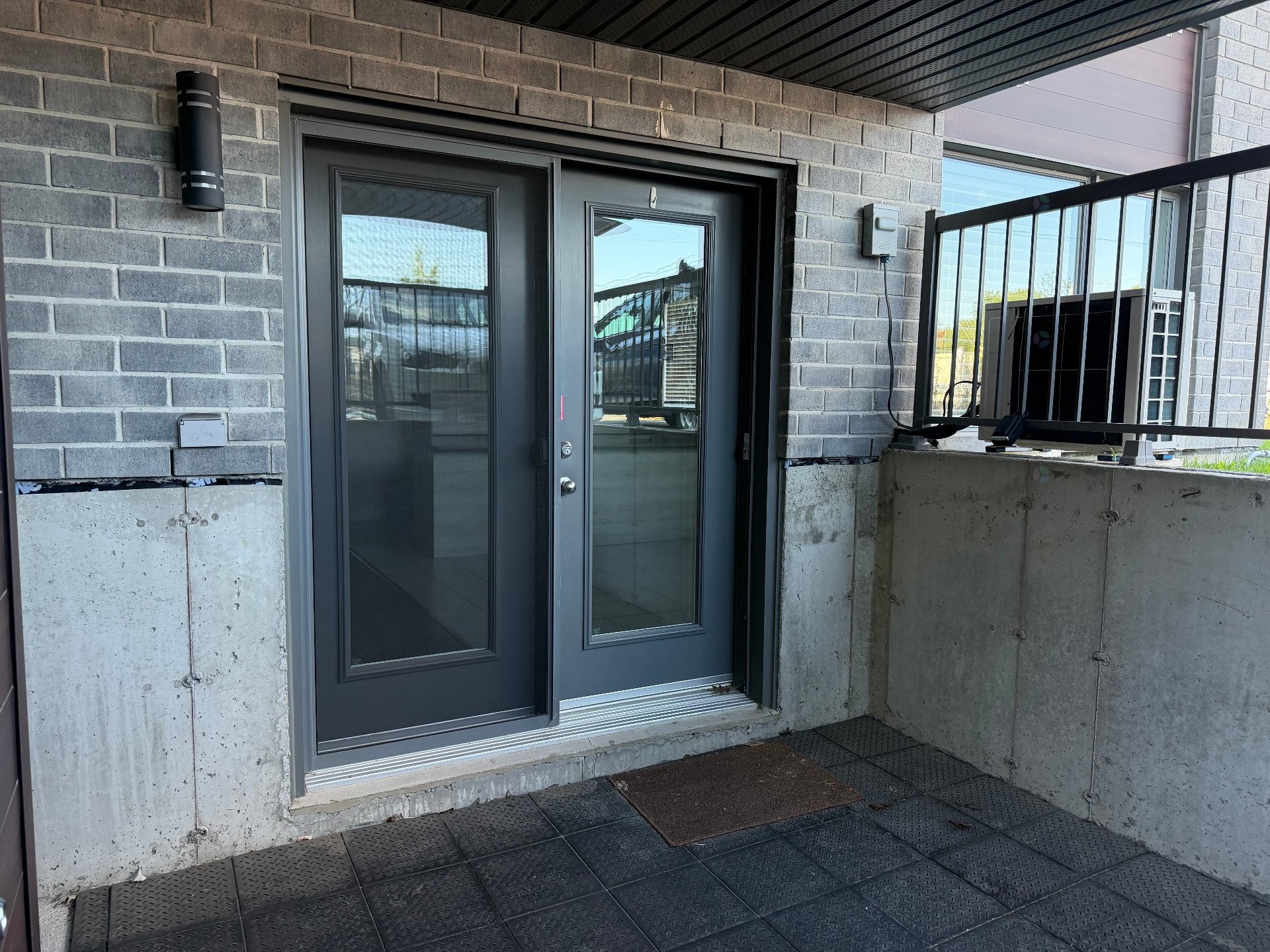 









1505


Rue Bernier

, 101,
Saint-Jean-sur-Richelieu,




QC
J2W2G8

