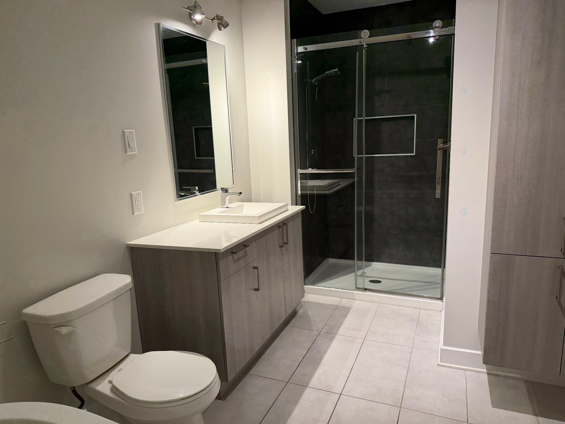 









1505


Rue Bernier

, 101,
Saint-Jean-sur-Richelieu,




QC
J2W2G8

