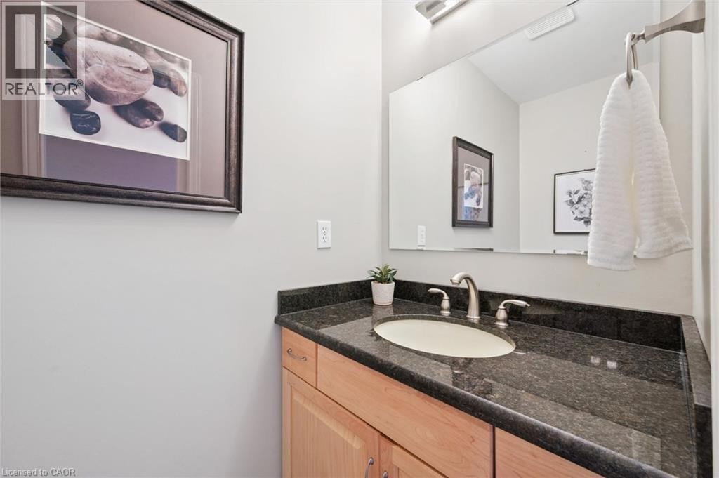 












32 PINE RIDGE Drive

,
Guelph,




Ontario
N1L1K3

