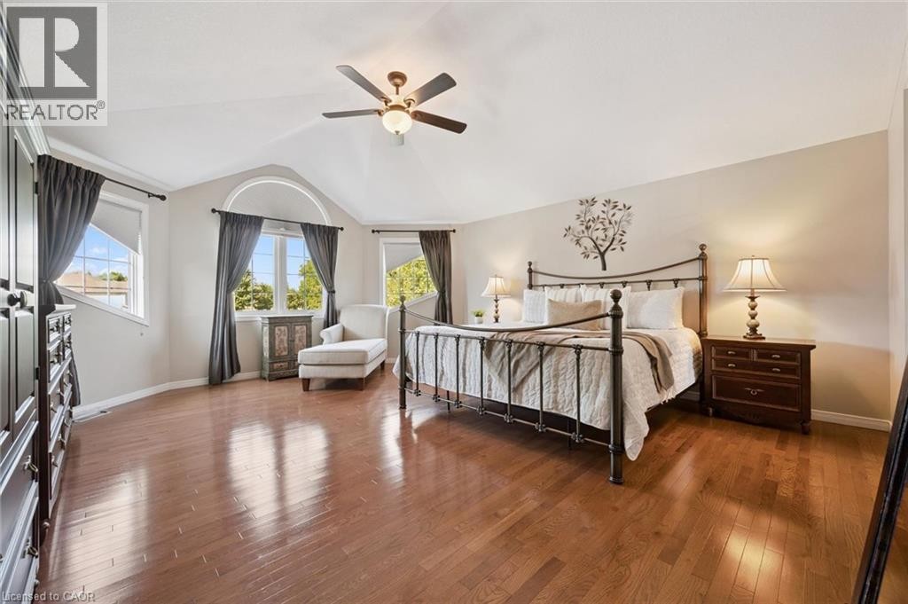 












32 PINE RIDGE Drive

,
Guelph,




Ontario
N1L1K3


