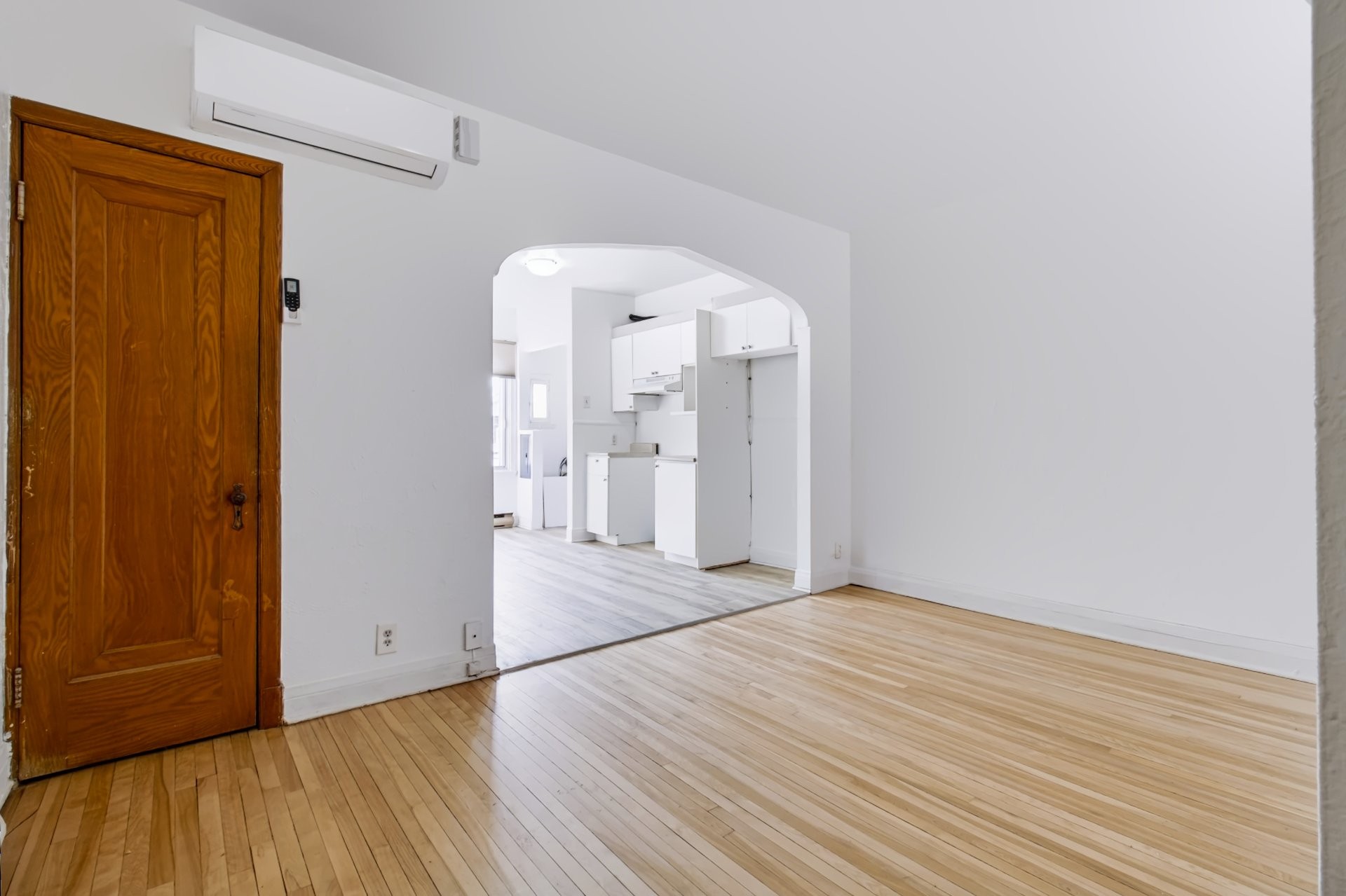 









5930

 - 5936


Rue D'Iberville

,
Montréal (Rosemont/La Petite-Patrie),




QC
H2G2C3

