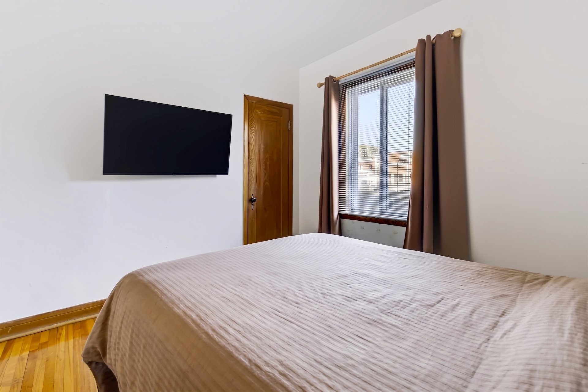 









5930

 - 5936


Rue D'Iberville

,
Montréal (Rosemont/La Petite-Patrie),




QC
H2G2C3

