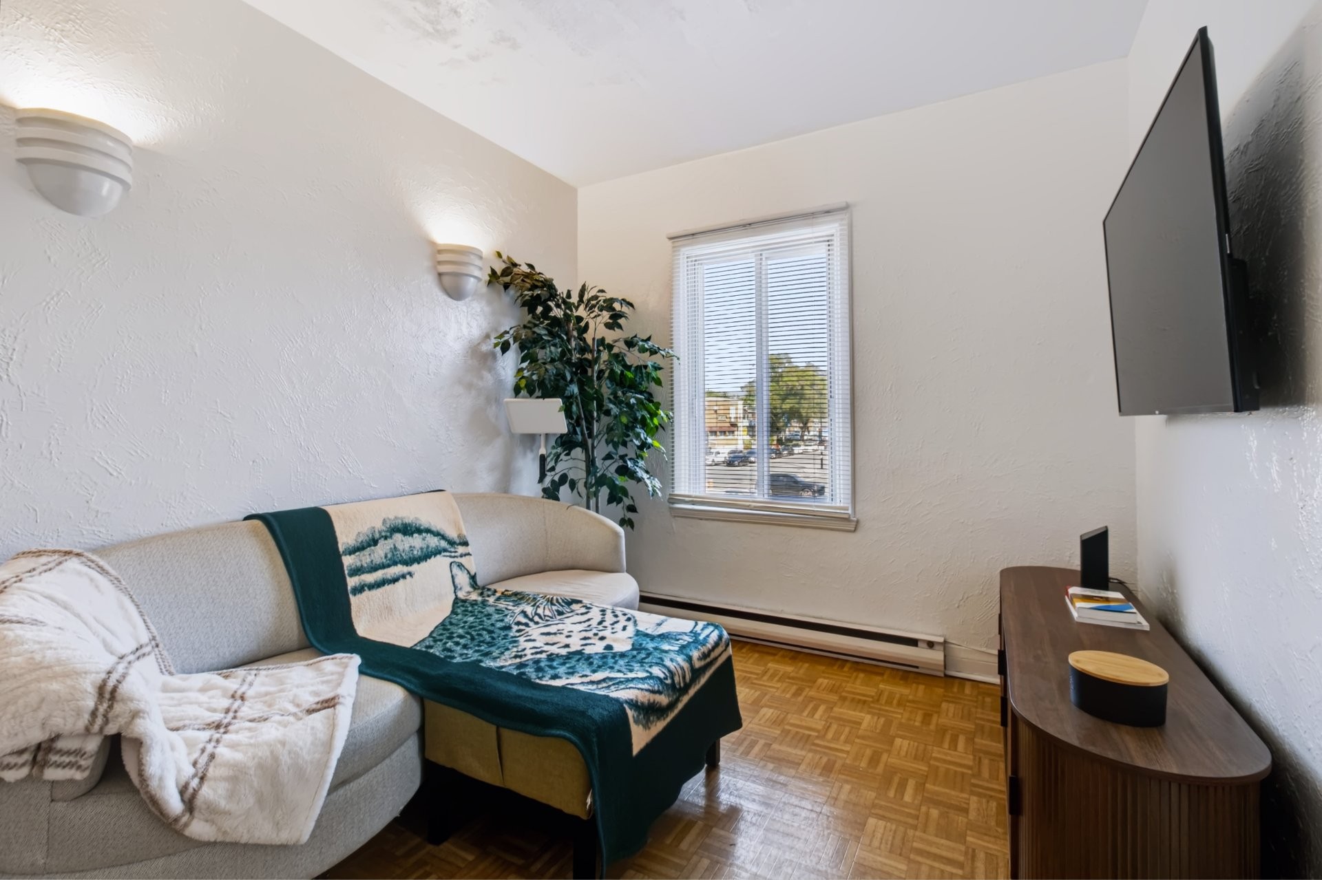 









5930

 - 5936


Rue D'Iberville

,
Montréal (Rosemont/La Petite-Patrie),




QC
H2G2C3

