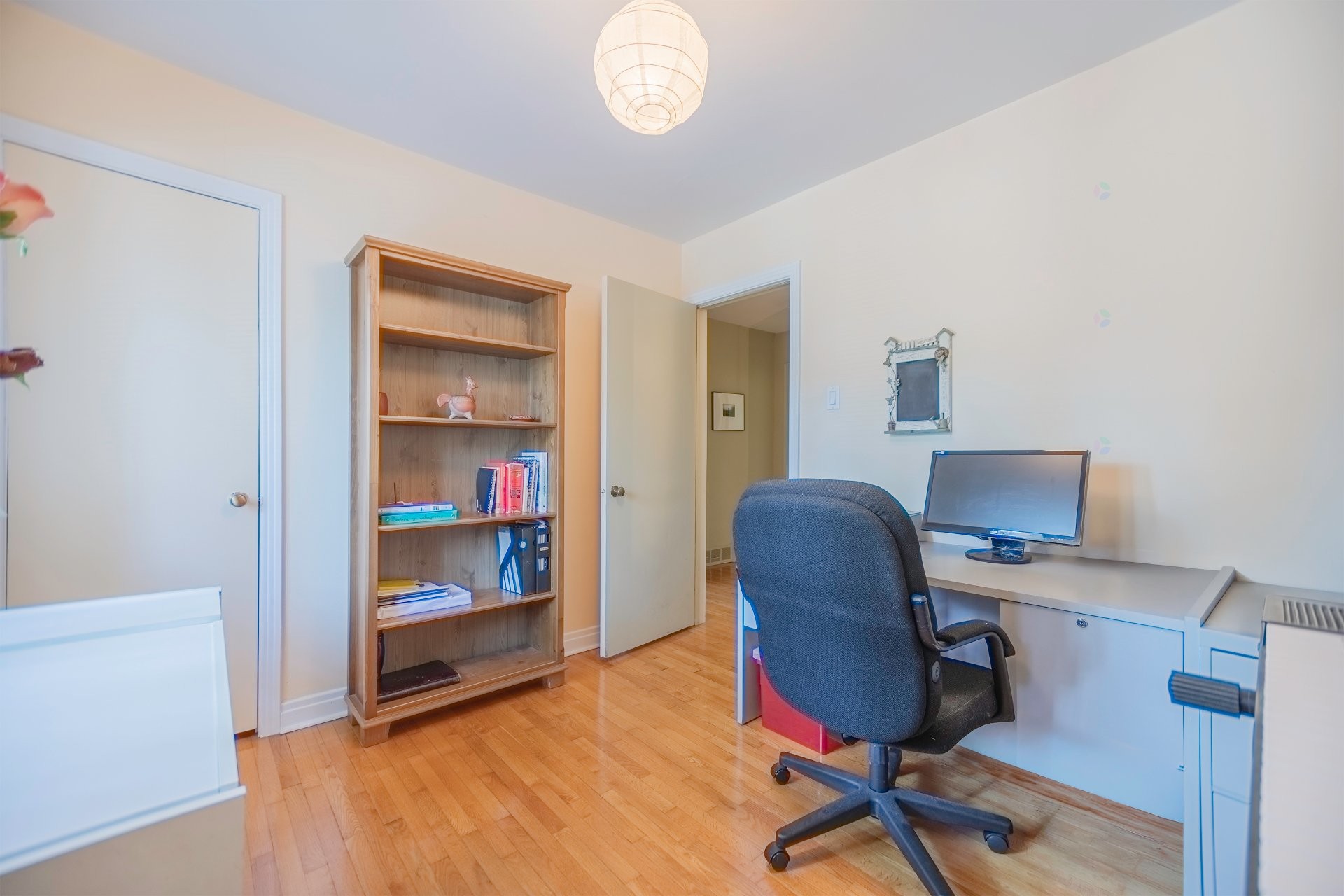 









242


Av. de Sanford

,
Saint-Lambert,




QC
J4P2X6

