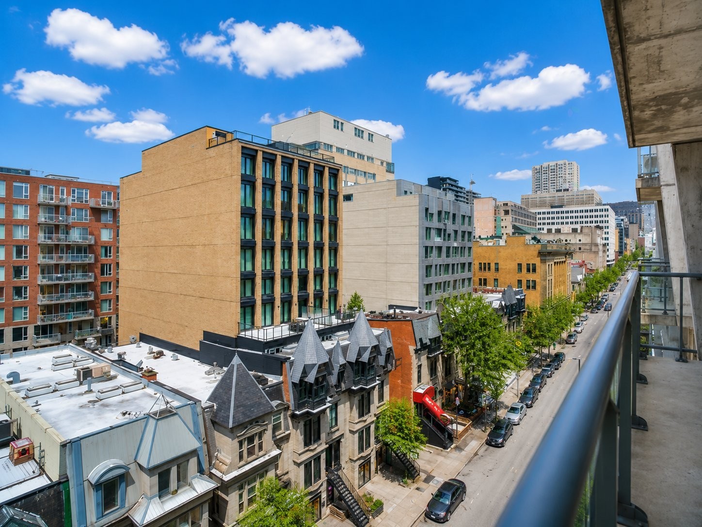 









1199


Rue Bishop

, 806,
Montréal (Ville-Marie),




QC
H3G2E3

