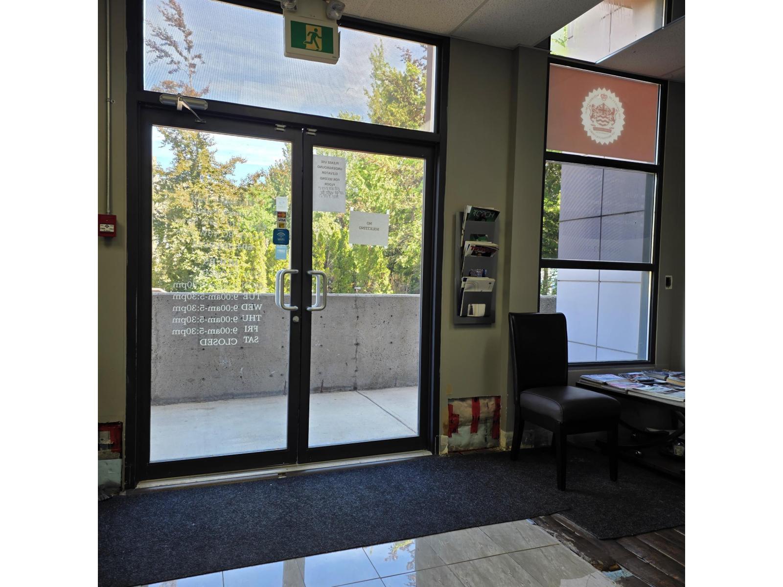 












104 7110 120 STREET

,
Surrey,




British Columbia
V3W3M8

