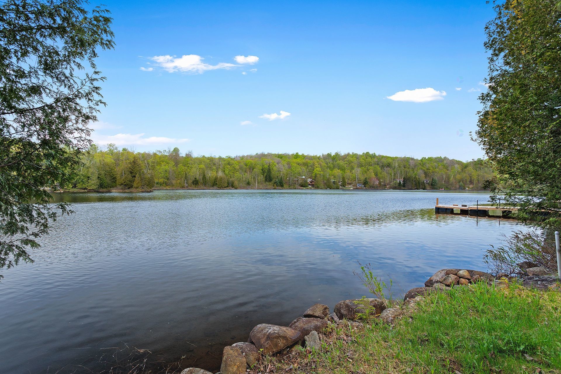 









114


Ch. du Lac-Bois-Franc

,
Val-des-Monts,




QC
J8N1C7

