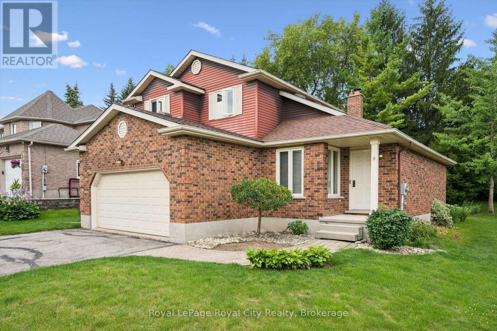 












8 MOLLISON COURT

,
Guelph (Kortright Hills),




Ontario
N1C1A7

