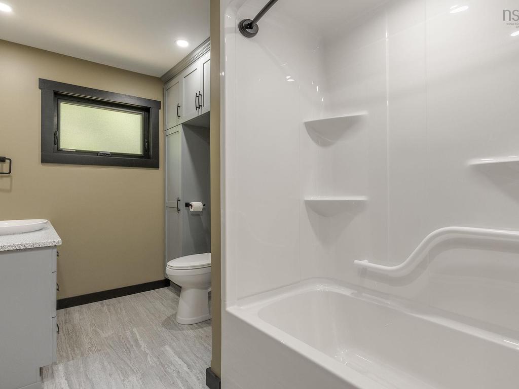 












301 Bentley Road

,
South Berwick,




NS
B0P 1E0

