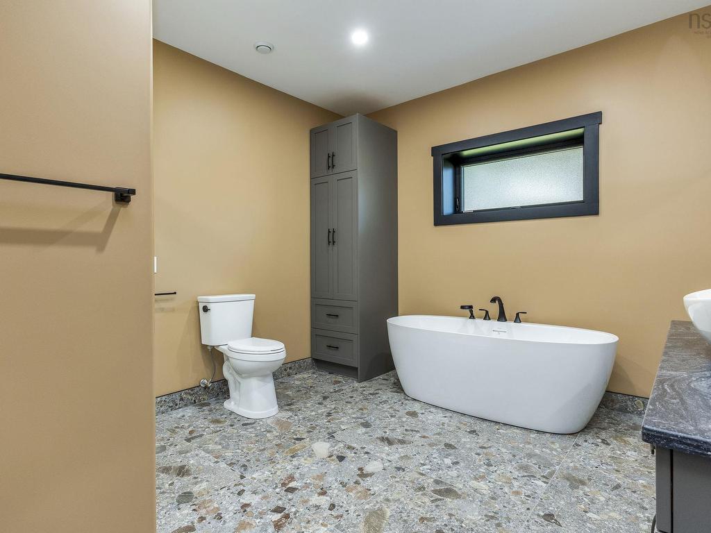 












301 Bentley Road

,
South Berwick,




NS
B0P 1E0

