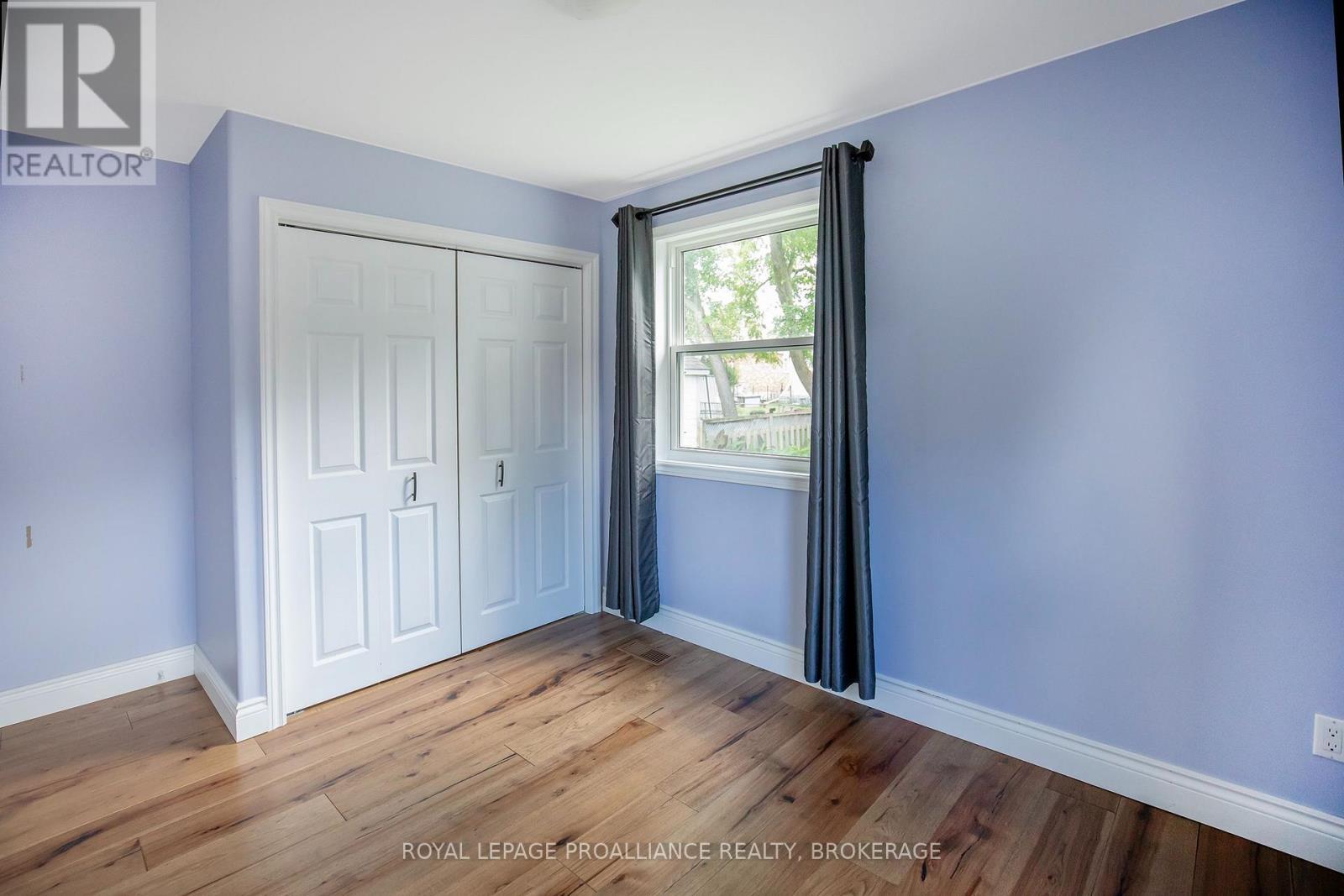 












75 SCOTT STREET

,
Kingston (Central City East),




Ontario
K7L1L6

