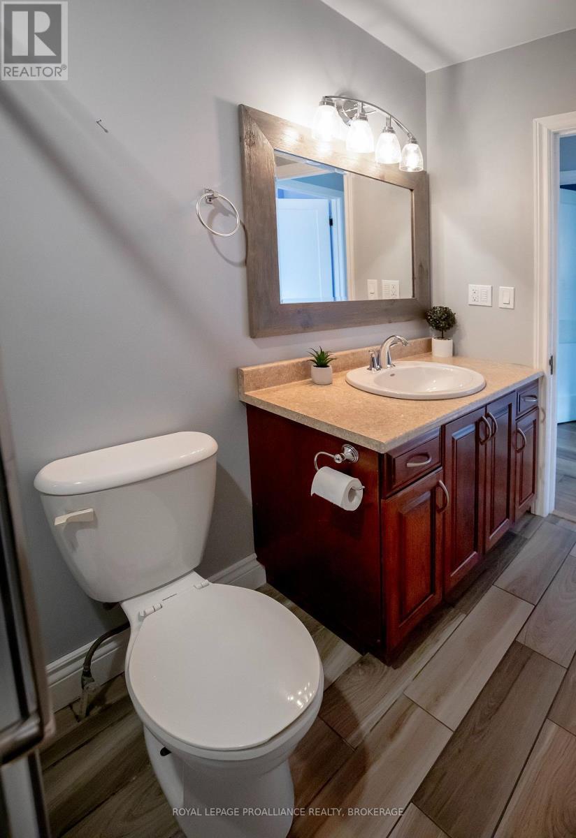 












75 SCOTT STREET

,
Kingston (Central City East),




Ontario
K7L1L6

