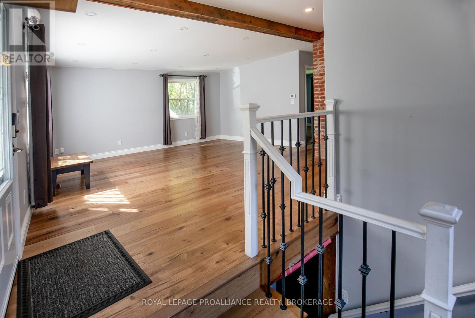 












75 SCOTT STREET

,
Kingston (Central City East),




Ontario
K7L1L6


