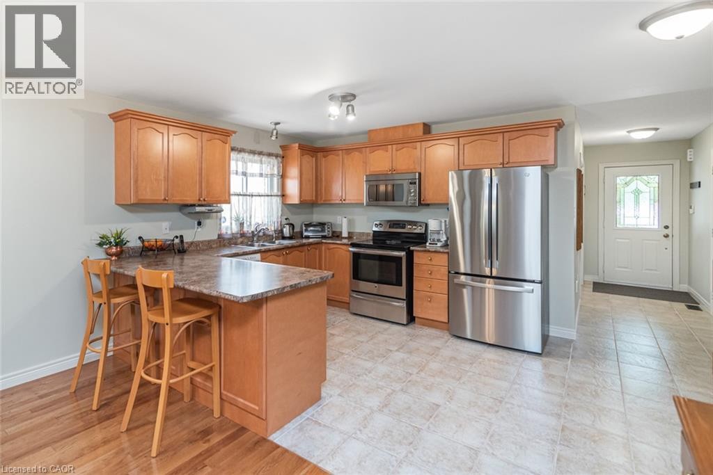 












80 VINIFERA Drive

,
Grimsby,




Ontario
L3M5S6

