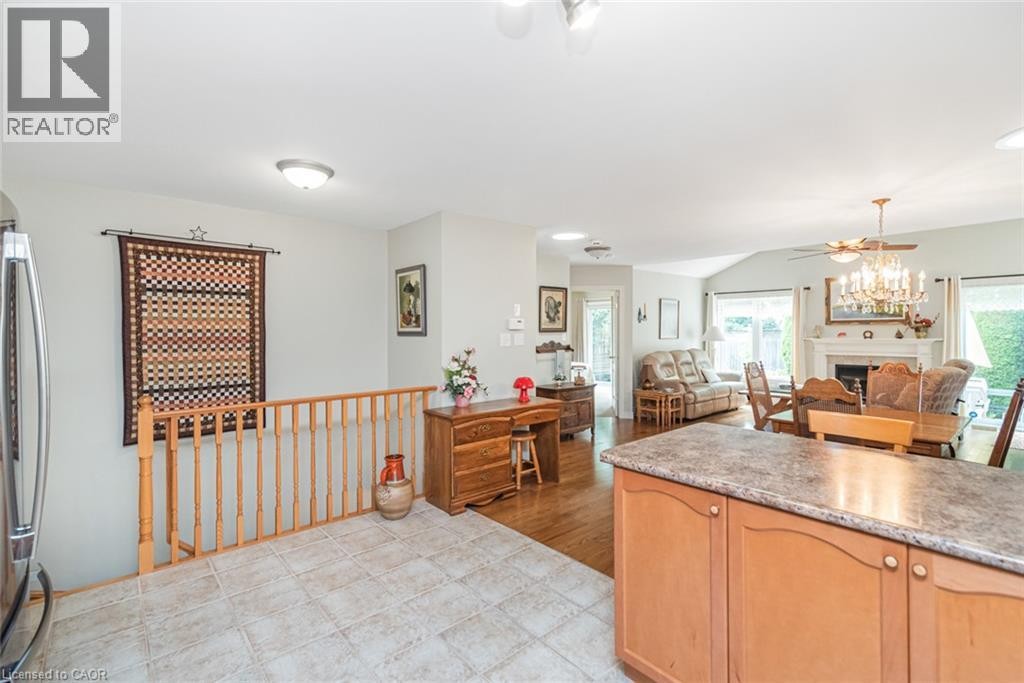 












80 VINIFERA Drive

,
Grimsby,




Ontario
L3M5S6

