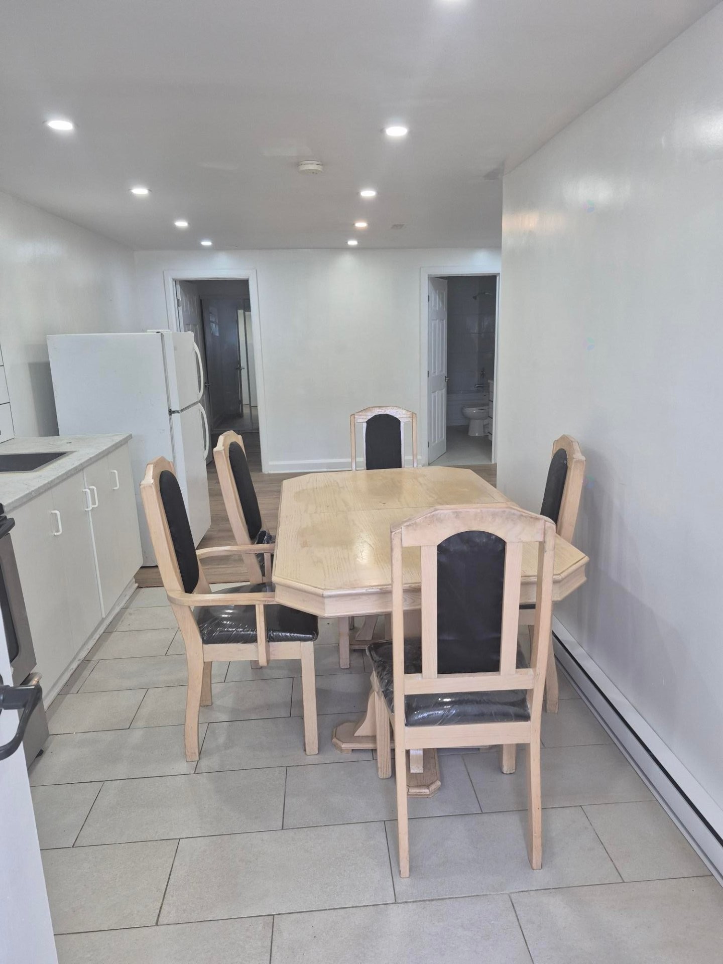 









14A


Rue de Bayeux

,
Laval (Laval-des-Rapides),




QC
H7N4L4

