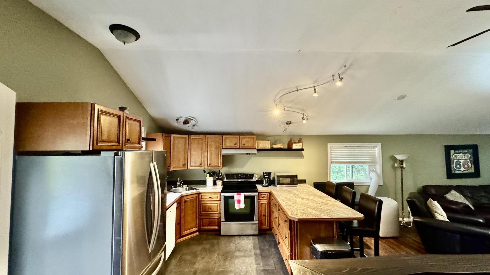 









159


North Fork

Road,
Cherryville,




BC
V0E 2G3

