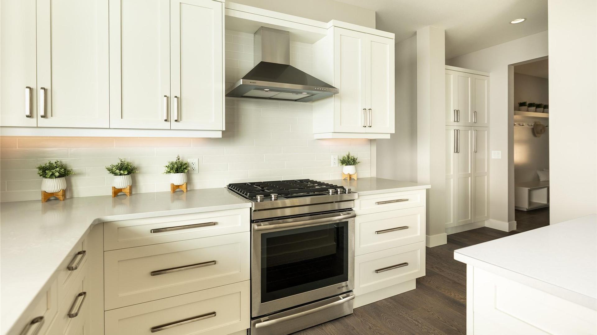 









3320


Acacia

Lane,
Kelowna,




BC
V1V 3G1

