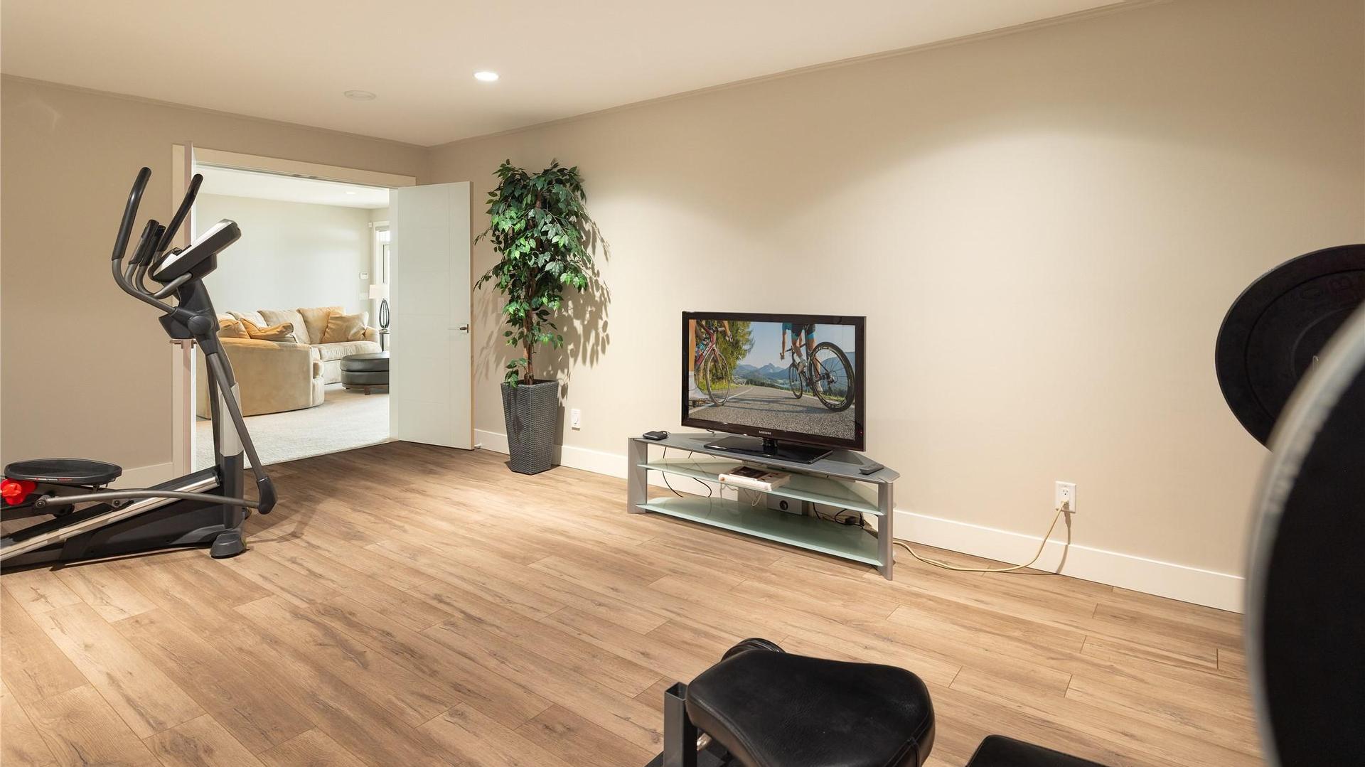 









3320


Acacia

Lane,
Kelowna,




BC
V1V 3G1

