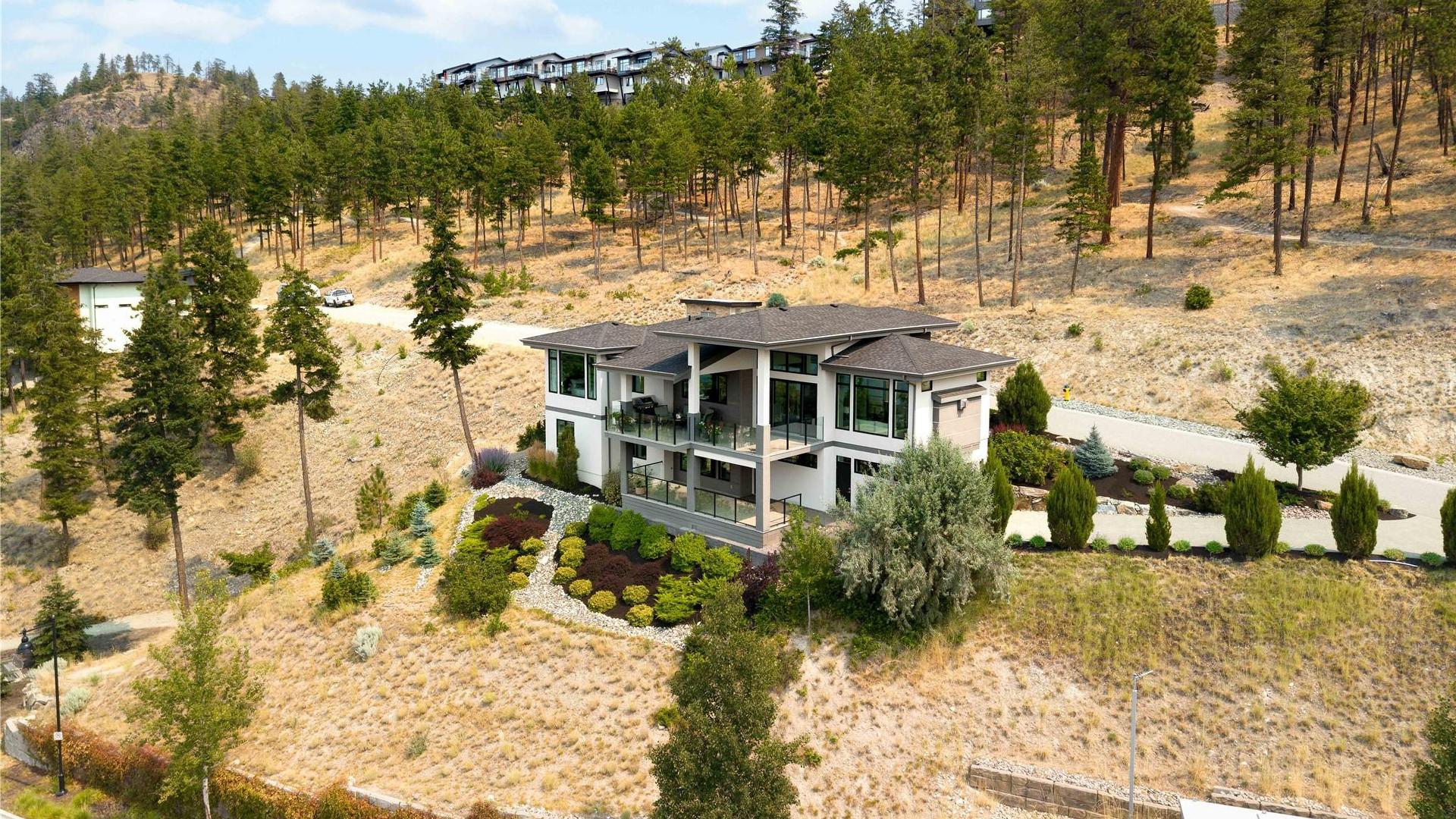 









3320


Acacia

Lane,
Kelowna,




BC
V1V 3G1

