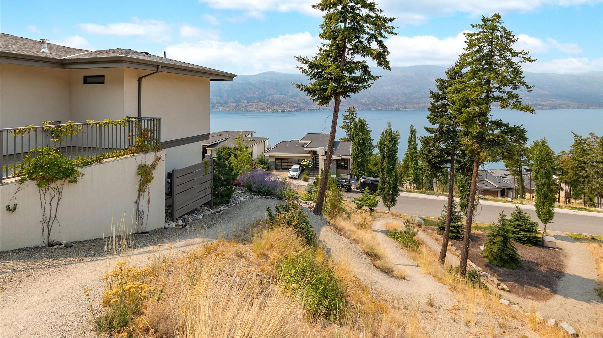 









3320


Acacia

Lane,
Kelowna,




BC
V1V 3G1

