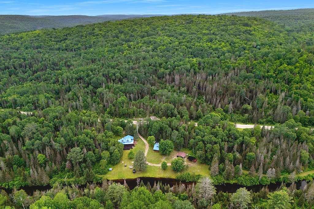 









1264

 - 1282


Ch. Picanoc

,
Otter Lake,




QC
J0X2P0

