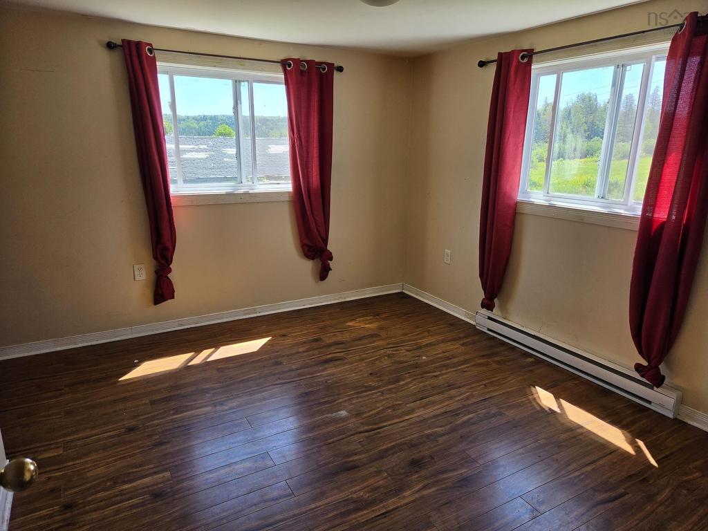












237 Fraser Rd

,
Harmony,




NS
B6L 3K9


