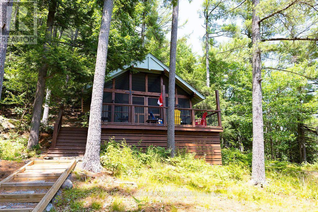 












LOT #15 - 101 GRYFFIN BLUFFS LANE

,
Huntsville (Brunel),







Ontario
P0B1M0

