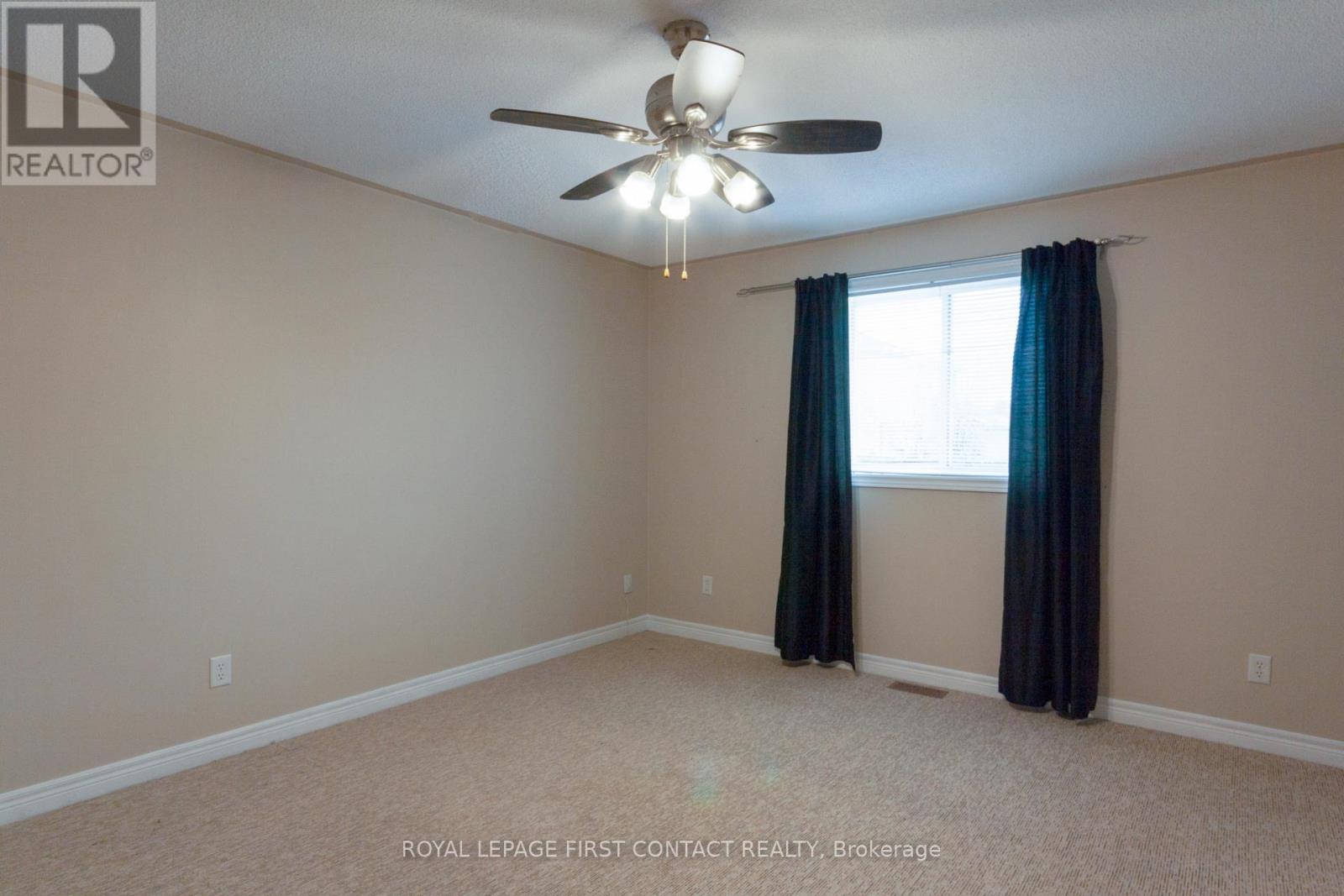 












UPPER - 238 WESSENGER DRIVE

,
Barrie,




Ontario
L4N8R4

