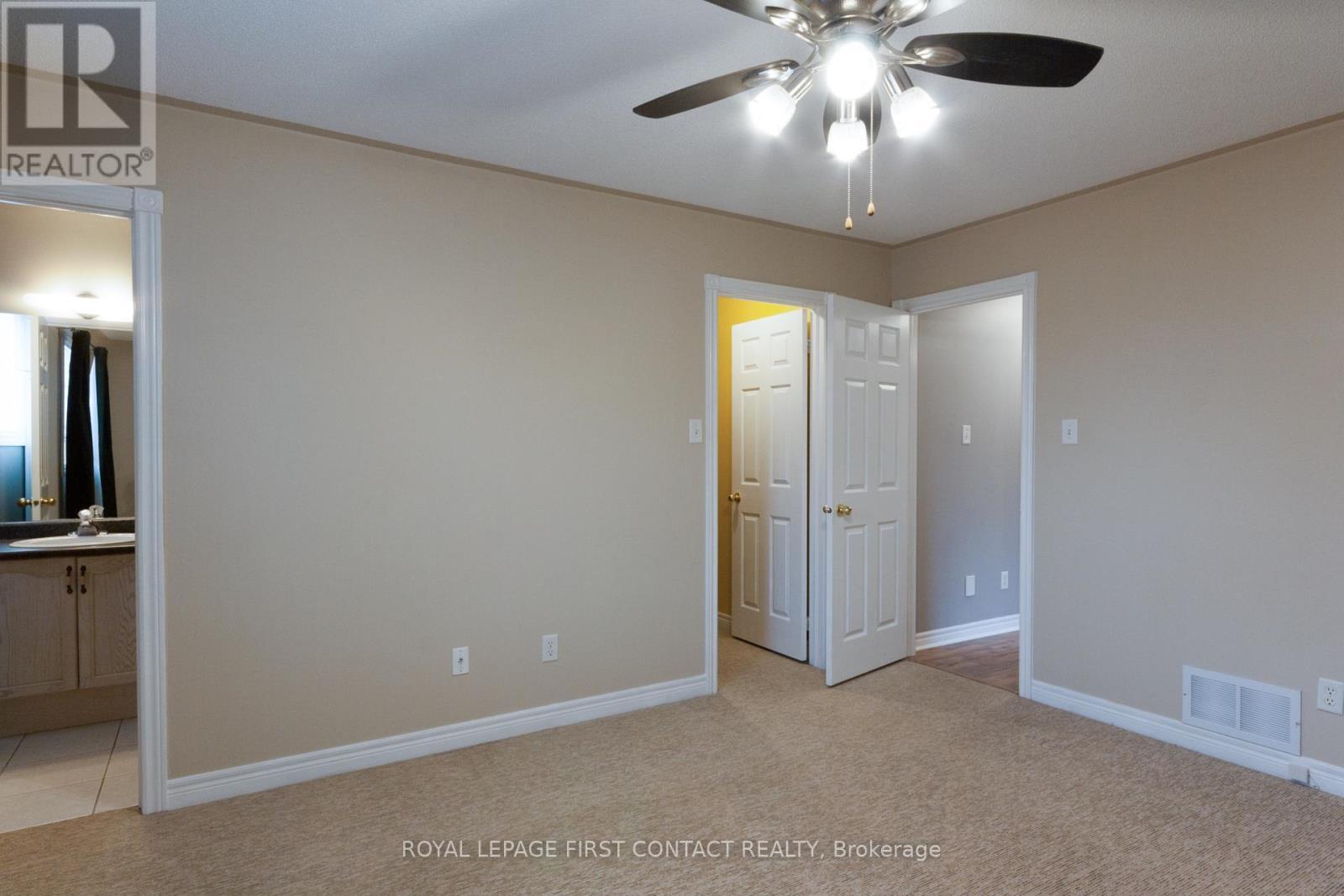 












UPPER - 238 WESSENGER DRIVE

,
Barrie,




Ontario
L4N8R4

