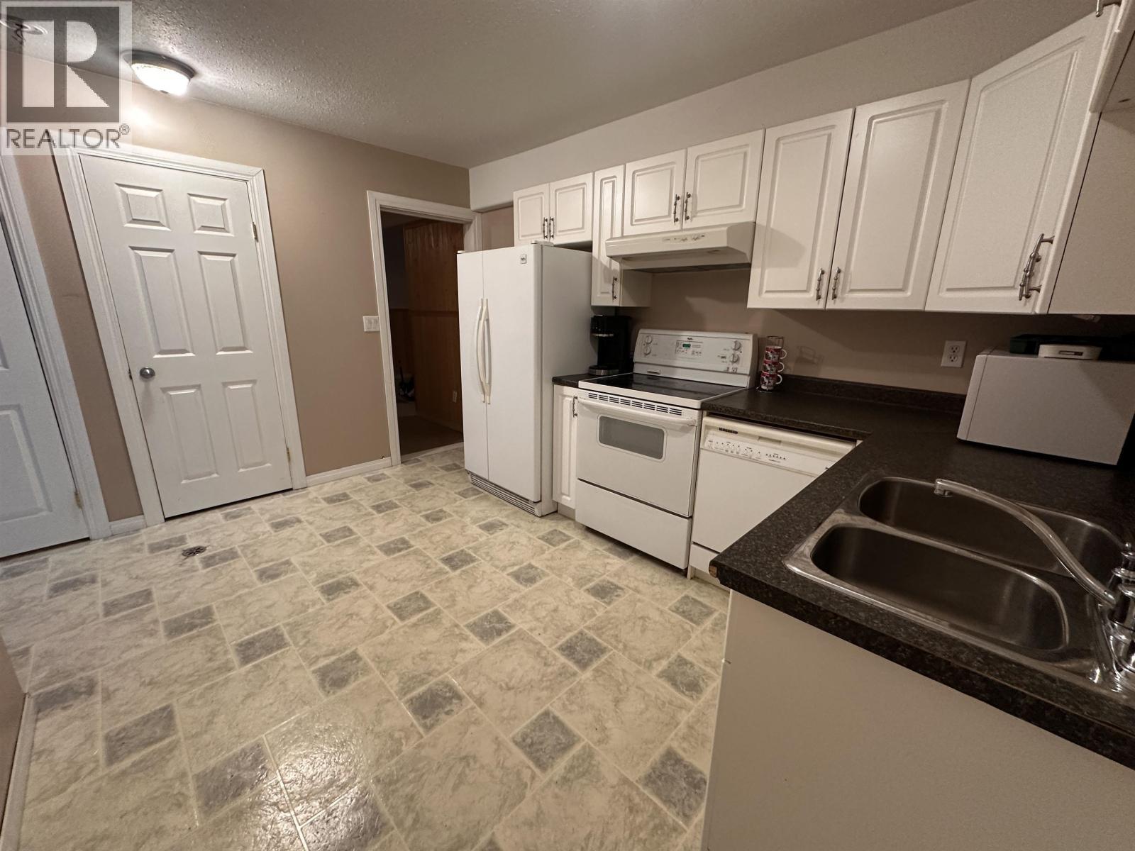 












4410 E 52 AVENUE

,
Fort Nelson,




British Columbia
V0C1R0

