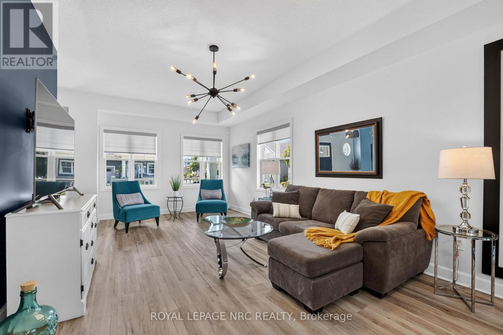 












3 CYCLONE LANE

,
Fort Erie (Crystal Beach),




Ontario
L0S1B0

