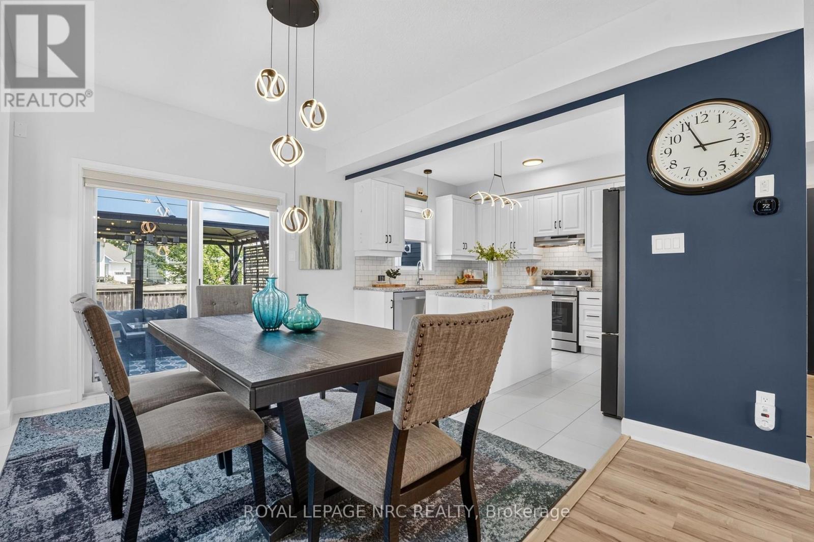 












3 CYCLONE LANE

,
Fort Erie (Crystal Beach),




Ontario
L0S1B0

