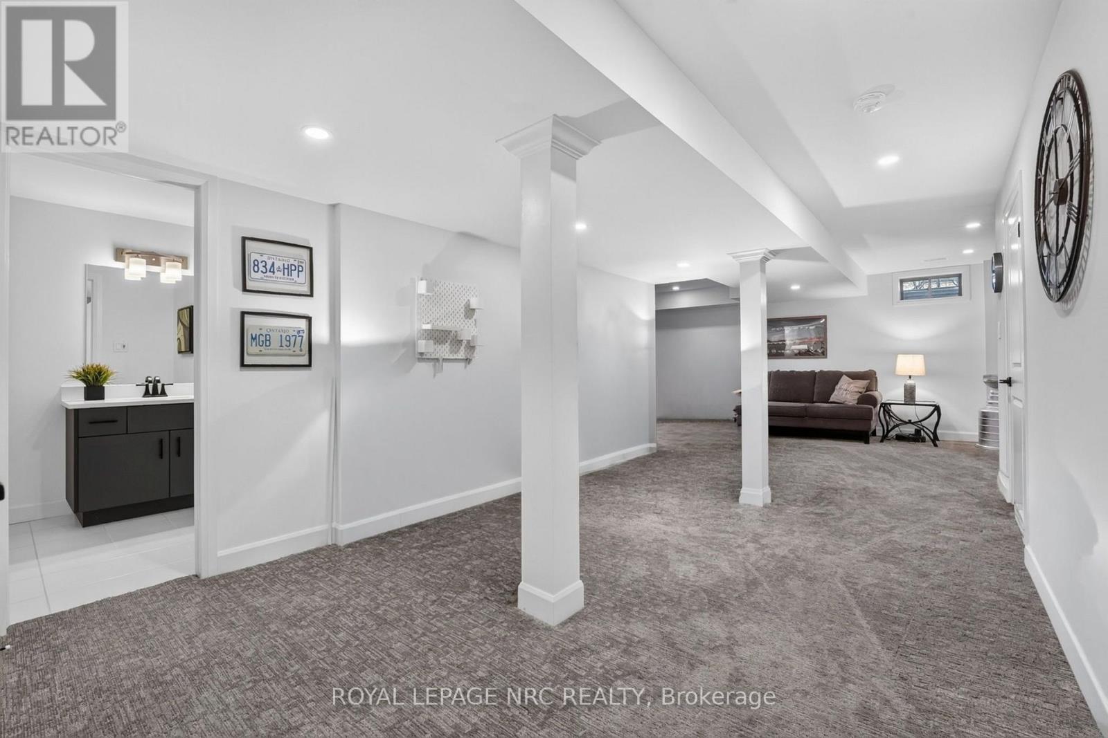 












3 CYCLONE LANE

,
Fort Erie (Crystal Beach),




Ontario
L0S1B0

