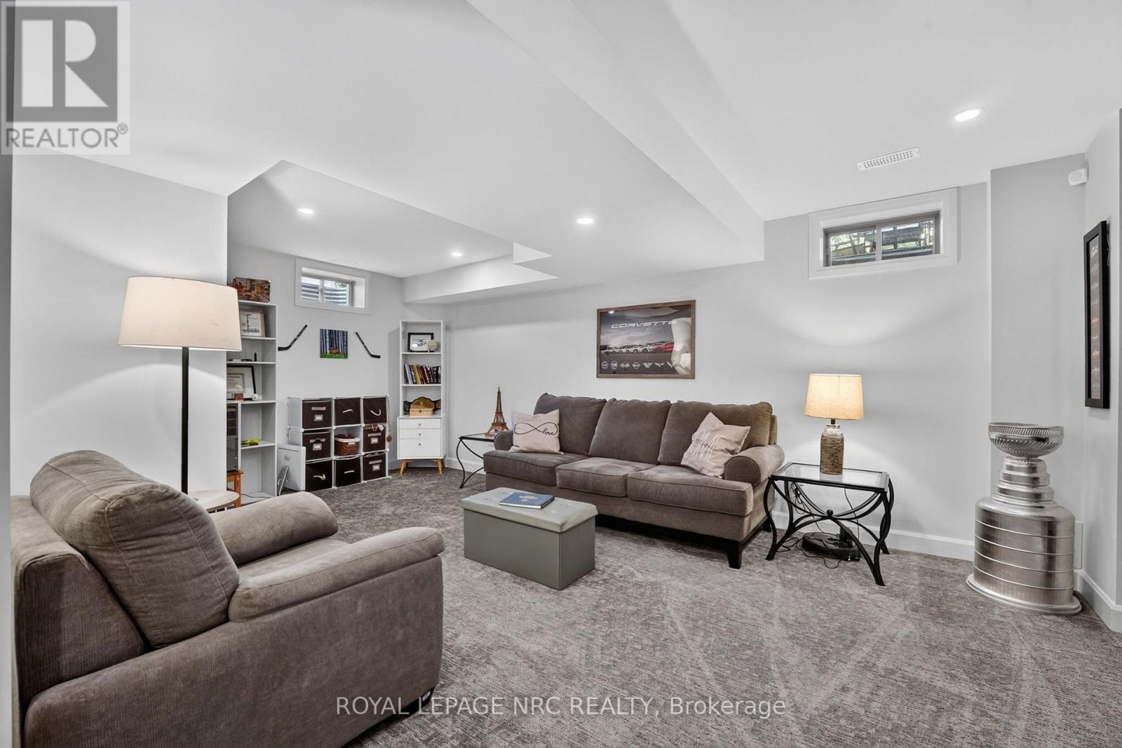 












3 CYCLONE LANE

,
Fort Erie (Crystal Beach),




Ontario
L0S1B0

