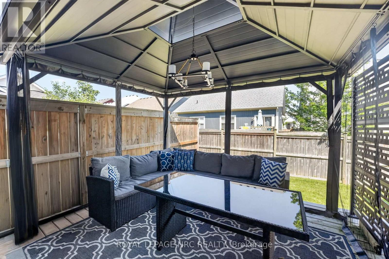 












3 CYCLONE LANE

,
Fort Erie (Crystal Beach),




Ontario
L0S1B0

