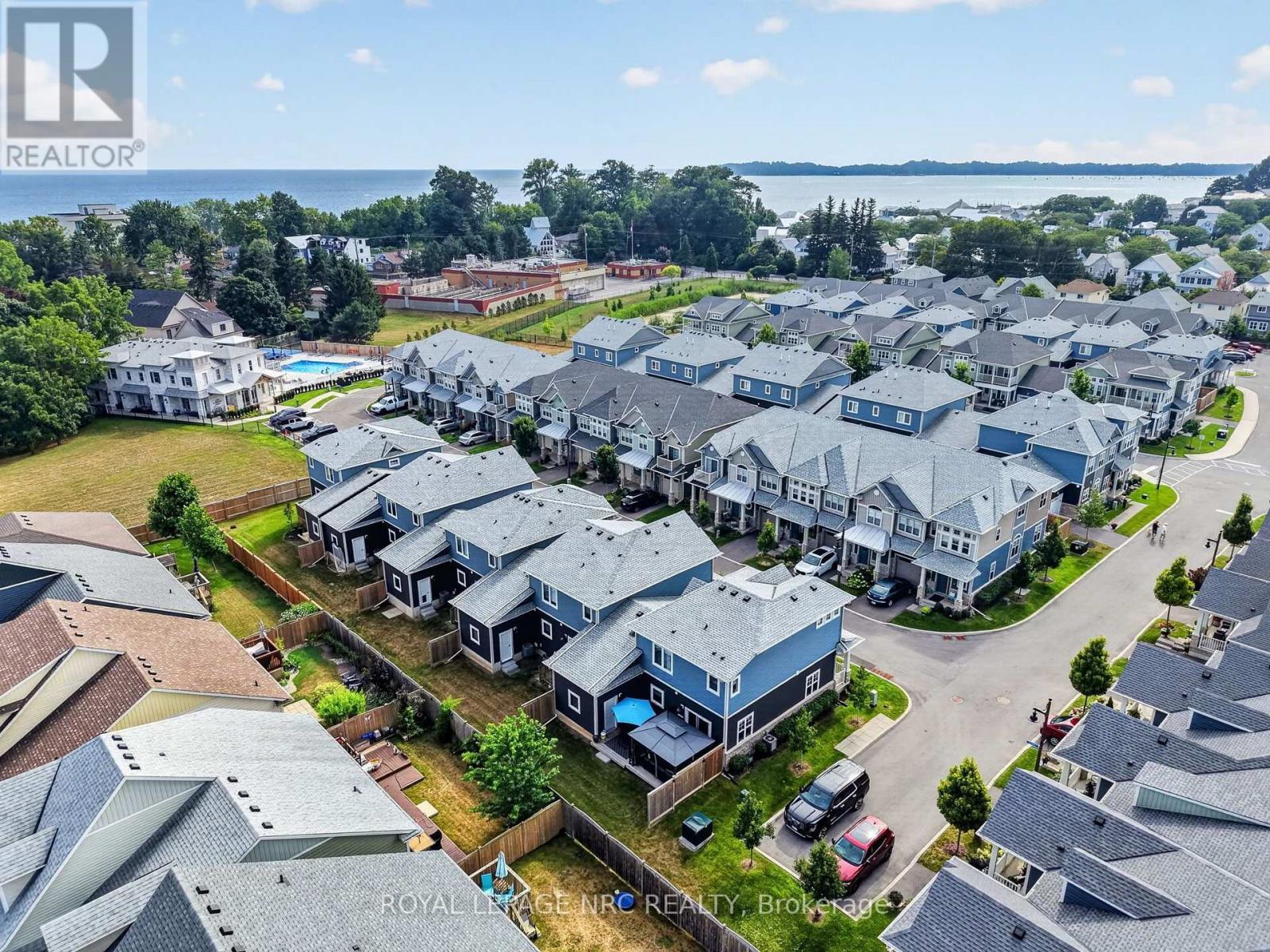 












3 CYCLONE LANE

,
Fort Erie (Crystal Beach),




Ontario
L0S1B0

