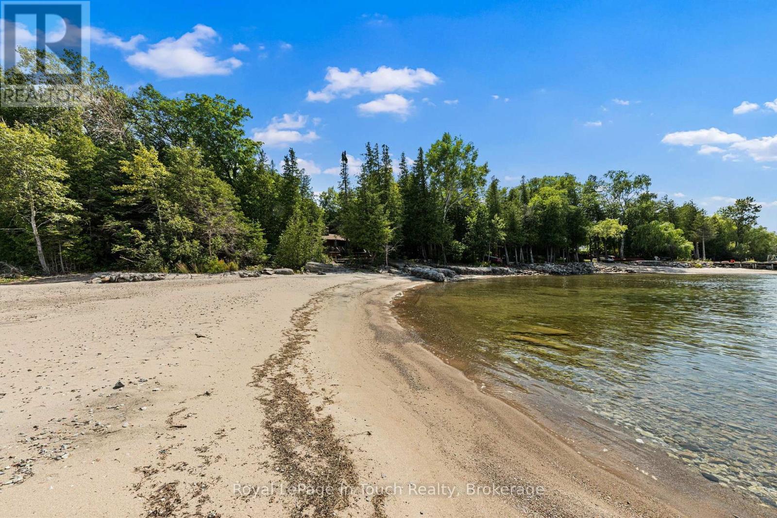 












25 CHIPPEWA CRESCENT

,
Tiny,




Ontario
L9M0C4

