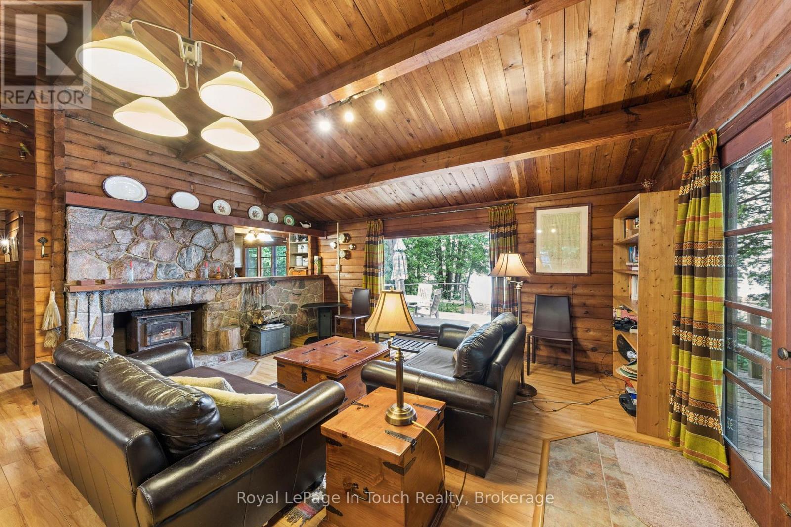 












25 CHIPPEWA CRESCENT

,
Tiny,




Ontario
L9M0C4

