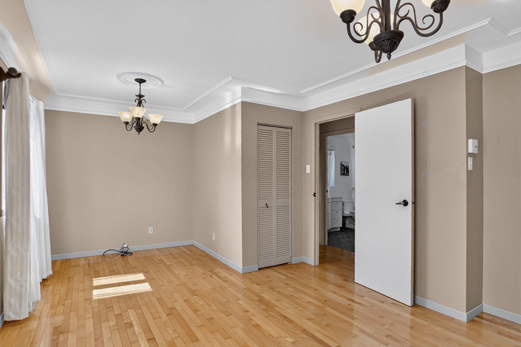 









5300


Rue de Champagne

,
Trois-Rivières,




QC
G8Y3R9

