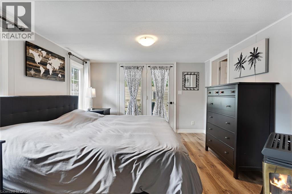 












5 WILLOWDALE Road

,
Cambridge,




Ontario
N1R8B2


