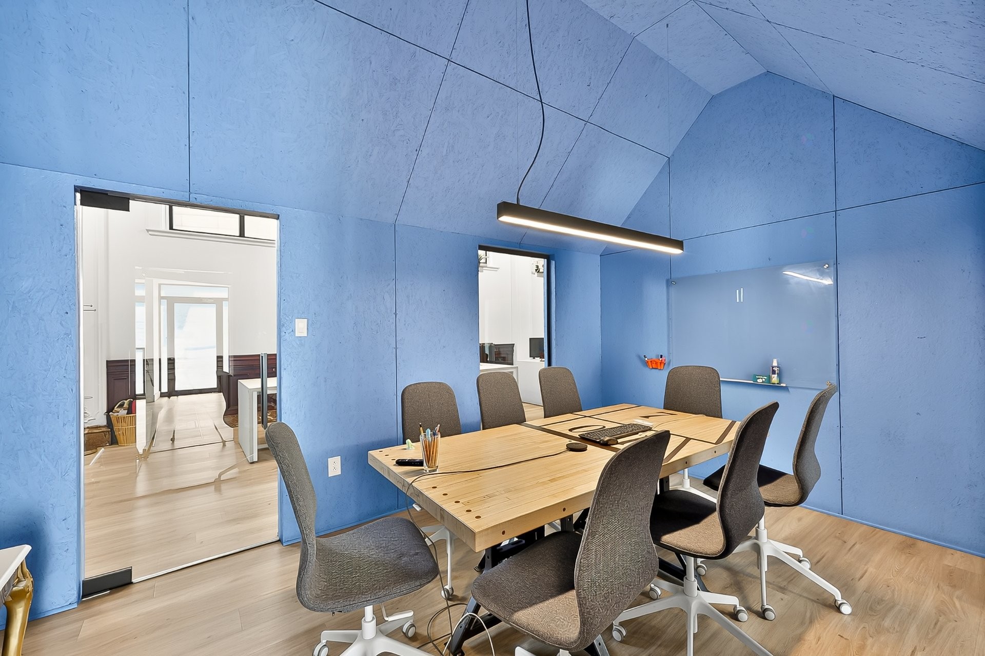 









4080


Rue St-Jacques

,
Montréal (Le Sud-Ouest),




QC
H4C1J2

