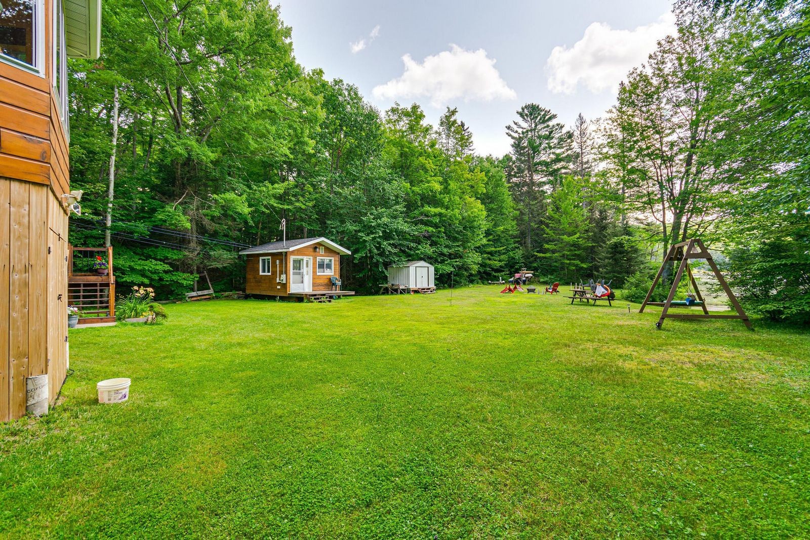 









124


Ch. Crawford

,
Litchfield,




QC
J0X1K0

