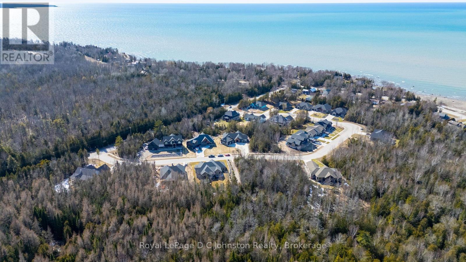 












13 LAKESIDE WOODS CRESCENT

,
Saugeen Shores,







Ontario
N0H2C6

